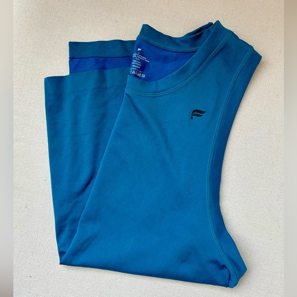 Fabletics Men’s Muscle Tank - Picture 2 of 5